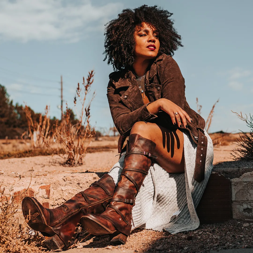 Online Cassius Womens Boots