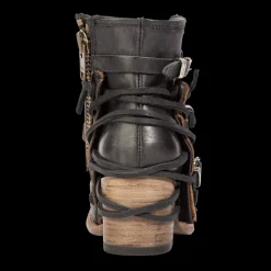 New Crue Womens Shoes