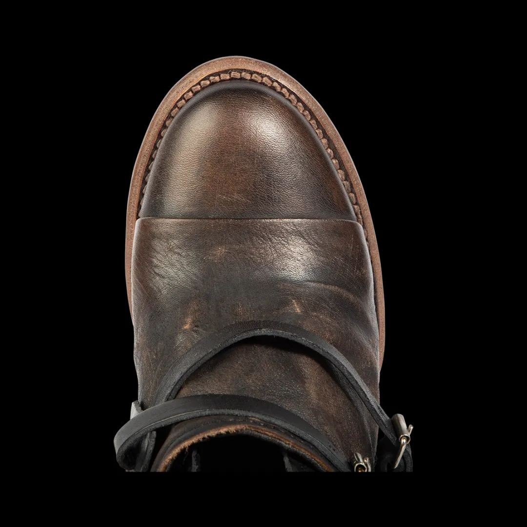New Crue Womens Shoes