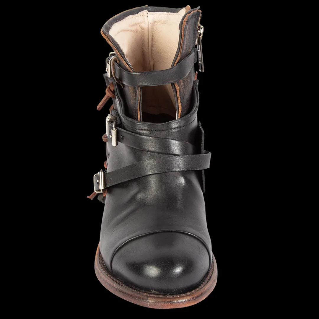 Outlet Crue Womens Shoes