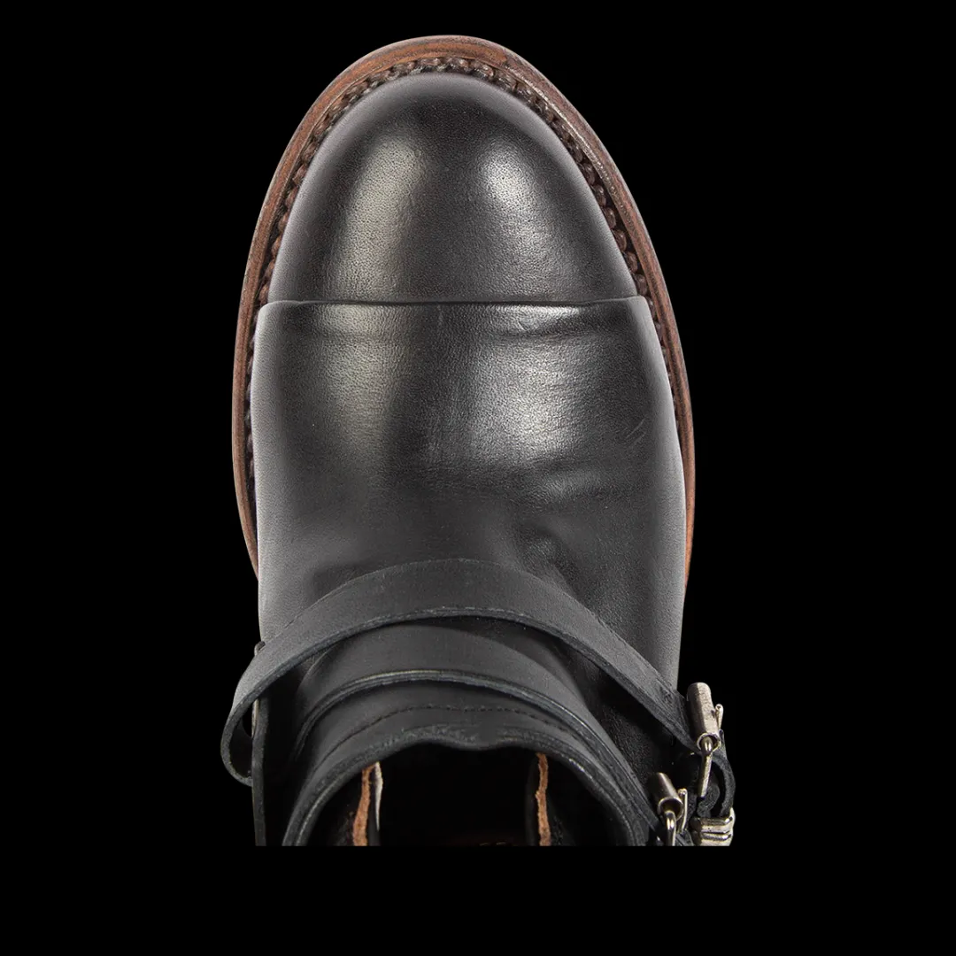 Outlet Crue Womens Shoes