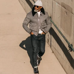 Hot Douglas Mens Street