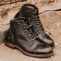 Best Leavenworth Mens Street