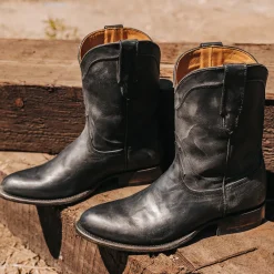 New Outlaw Mens Street