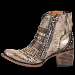 Discount Savanna Womens Shoes