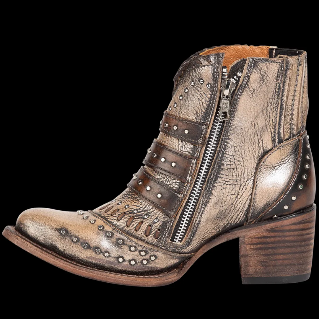 Discount Savanna Womens Shoes
